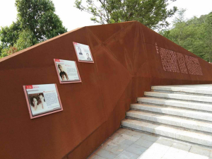 白马井镇耐候钢挡土墙